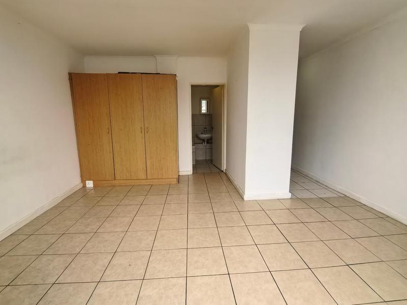 To Let 0 Bedroom Property for Rent in Woodstock Western Cape